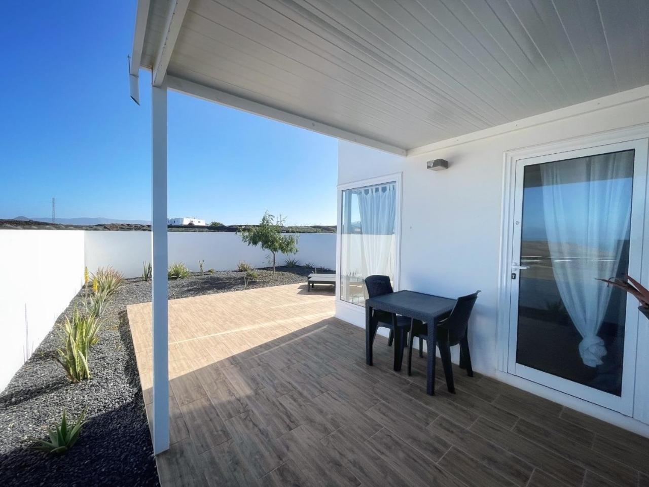 Apartamento Azur Arts Lanzarote Lofts Tinajo Habitación foto